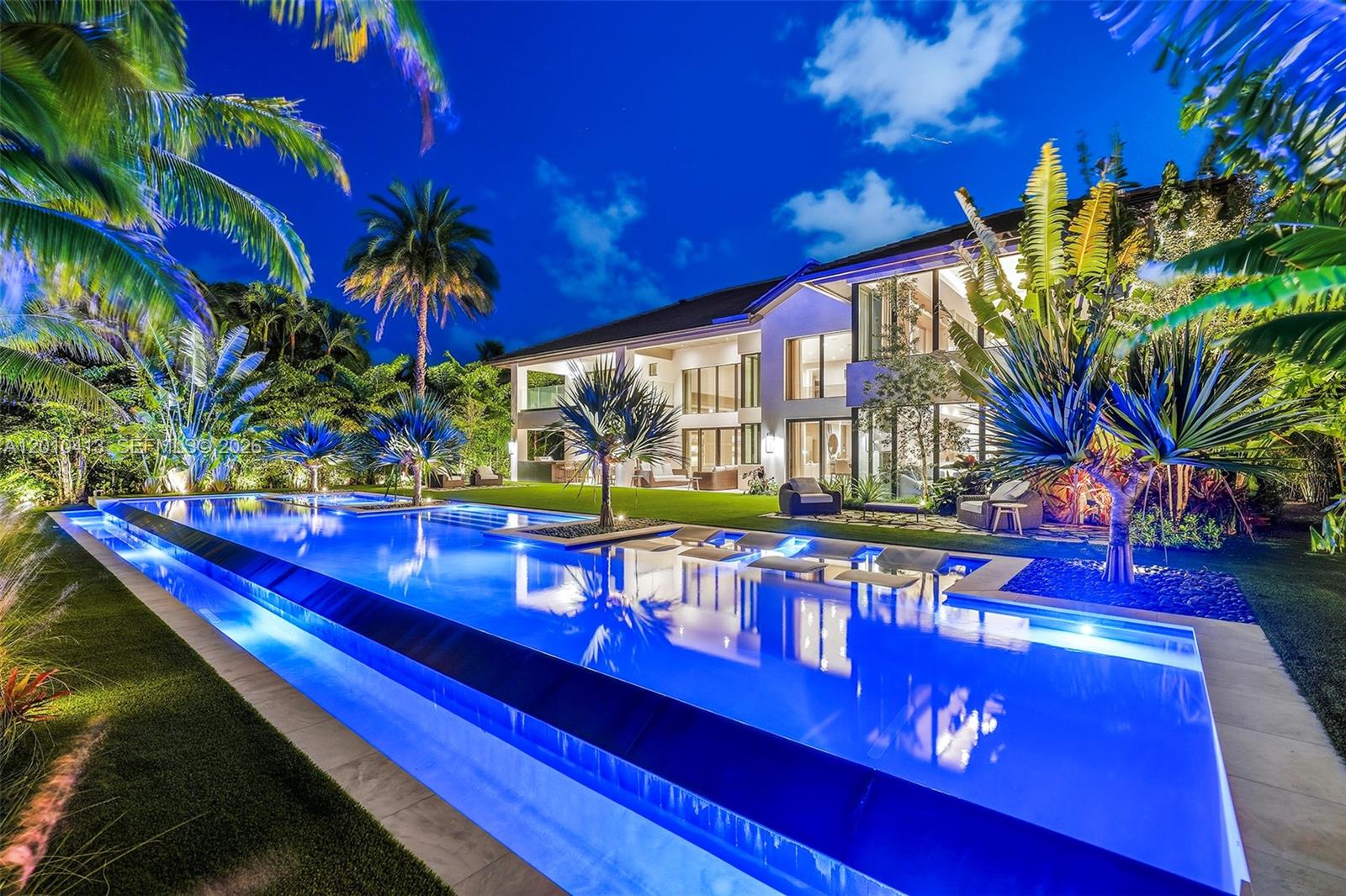 GOLDEN ISLES SEC D REPLAT - Residential