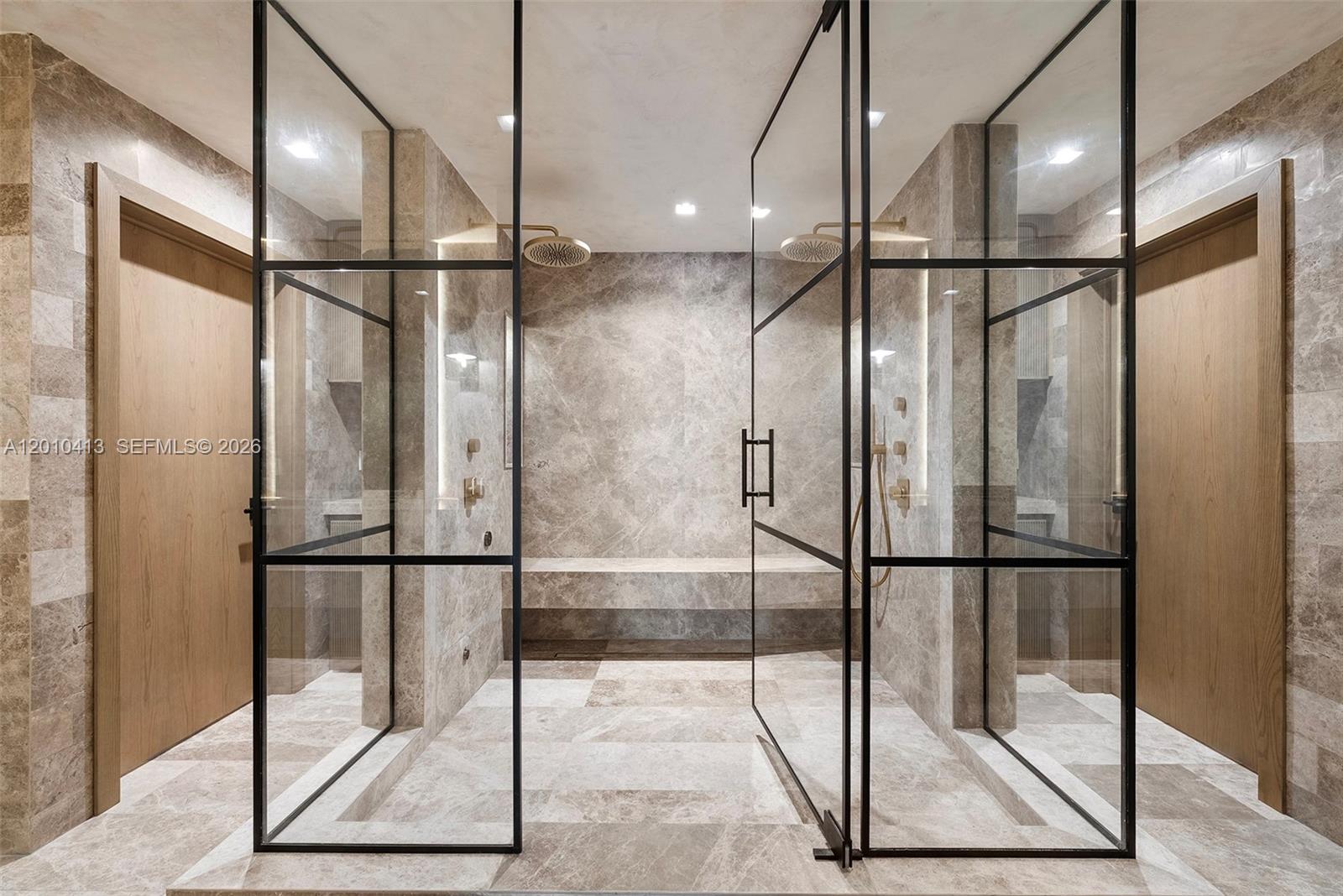 GOLDEN ISLES SEC D REPLAT - Residential