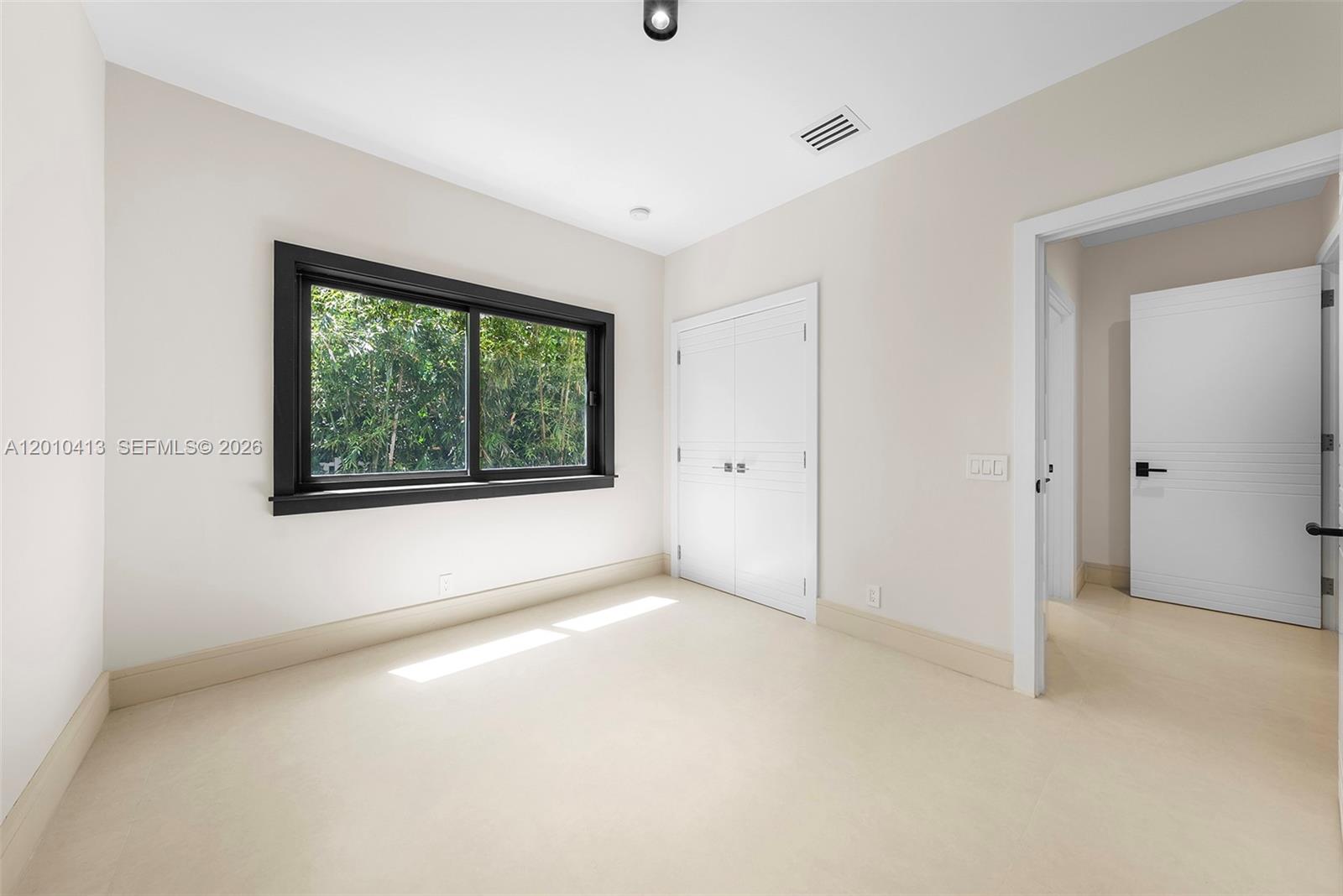 GOLDEN ISLES SEC D REPLAT - Residential