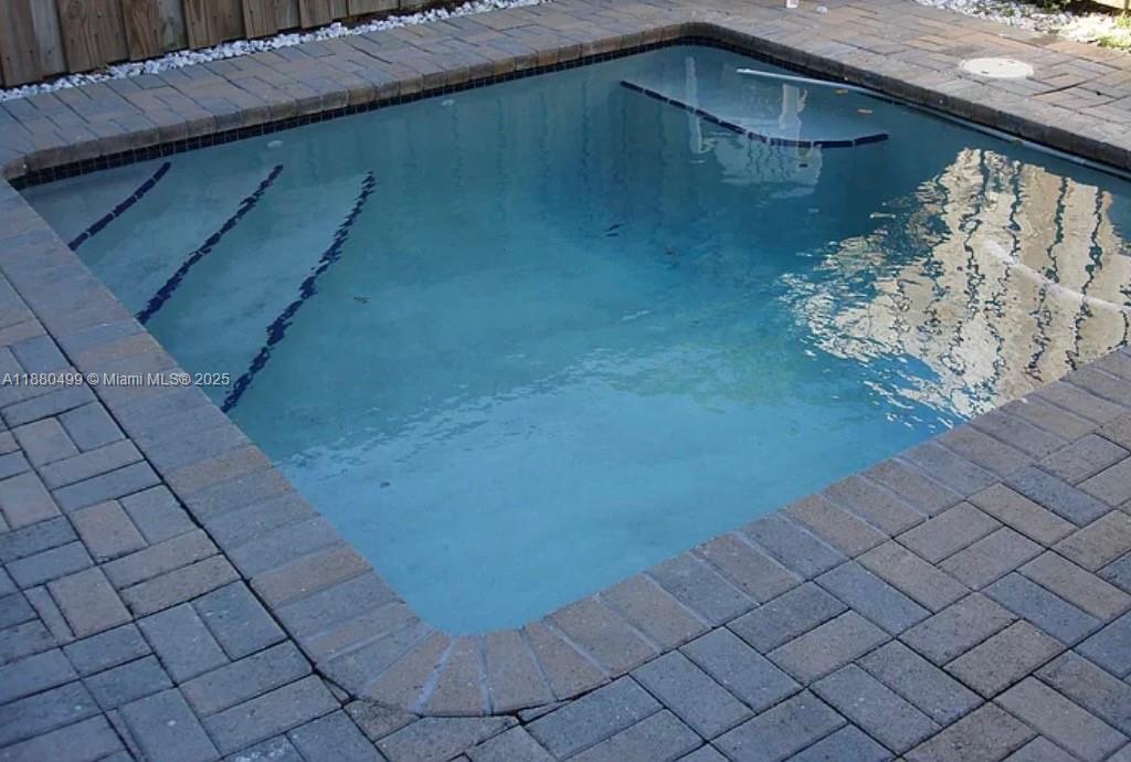 SOUTH BAY ESTATES - Residential