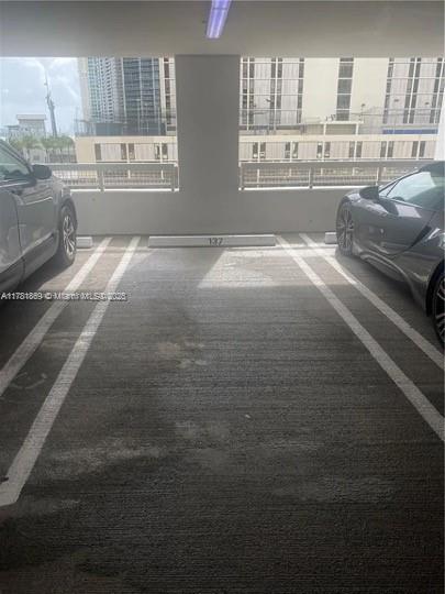 BRICKELL ON THE RIVER N T - Residential