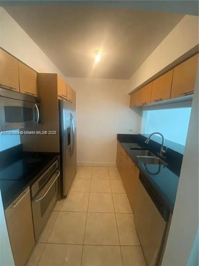 BRICKELL ON THE RIVER N T - Residential