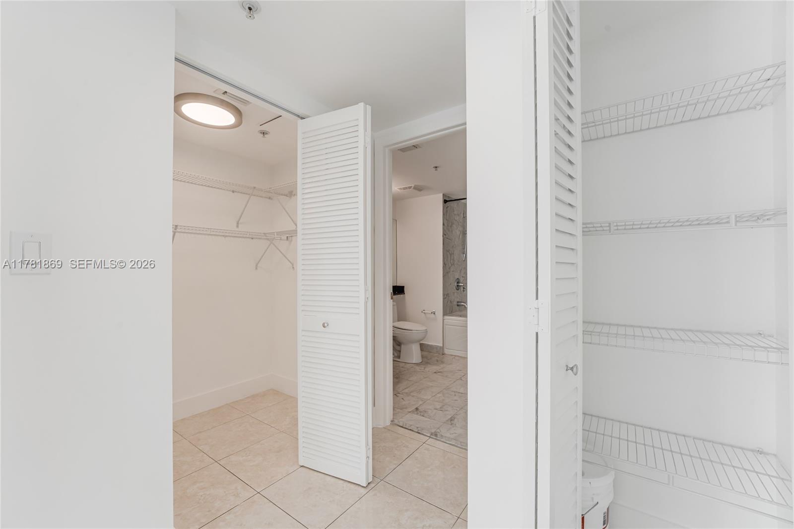 BRICKELL ON THE RIVER N T - Residential