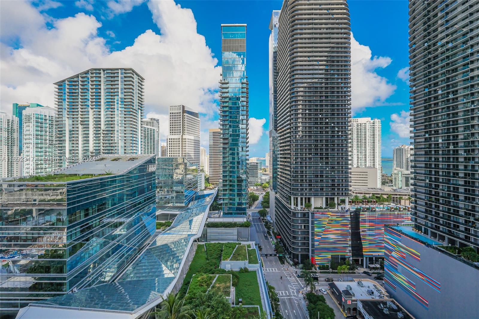 RISE CONDO - Residential