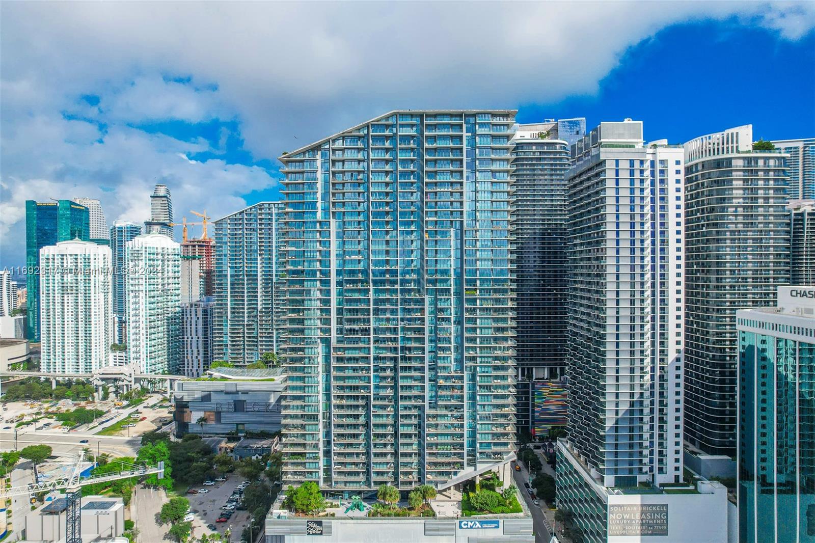 RISE CONDO - Residential