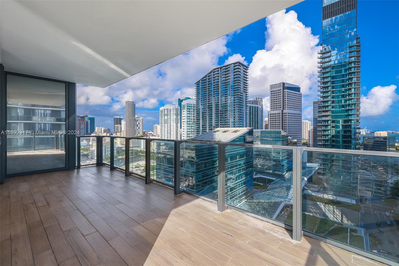 RISE CONDO - Residential