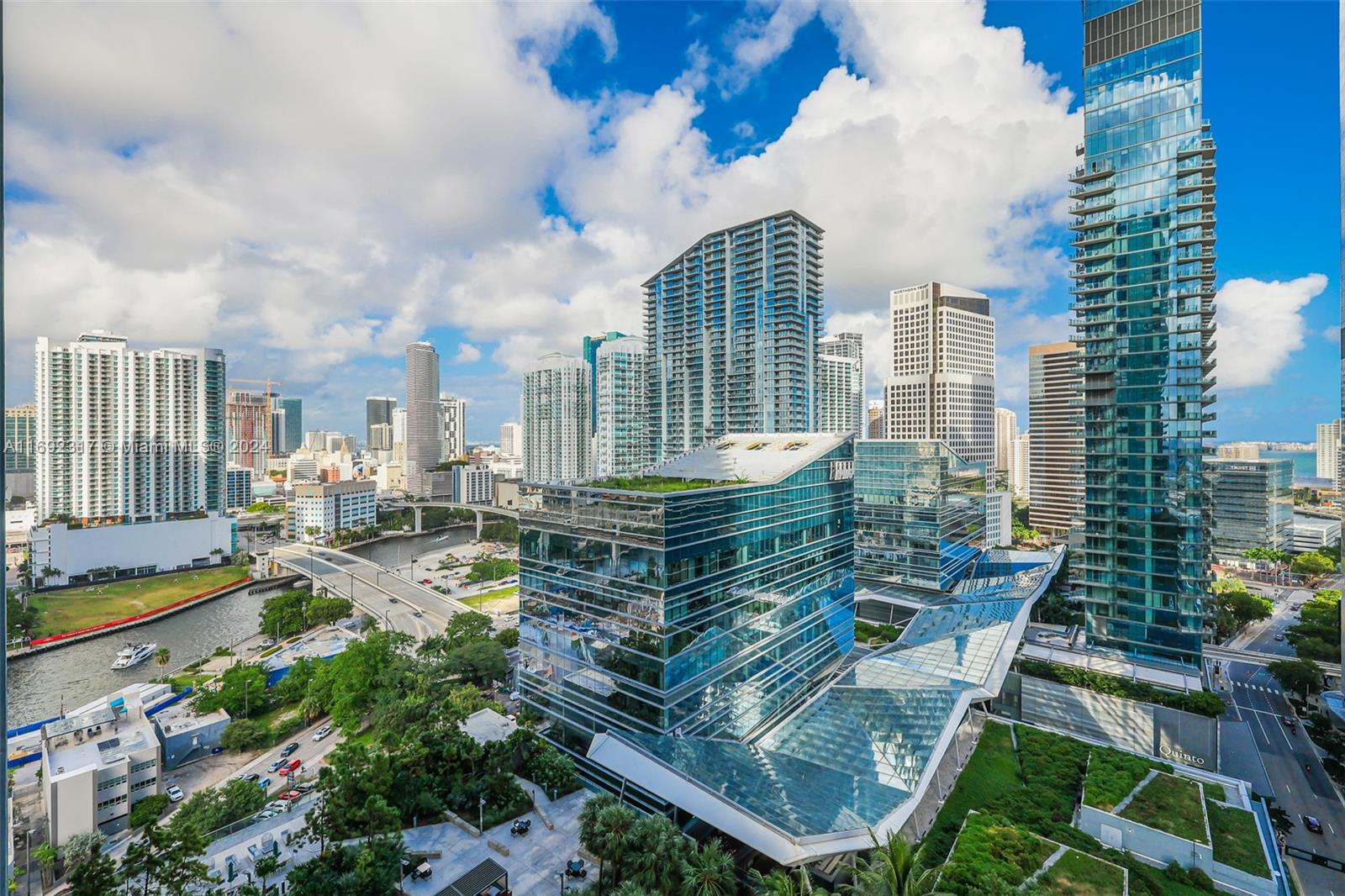 RISE CONDO - Residential