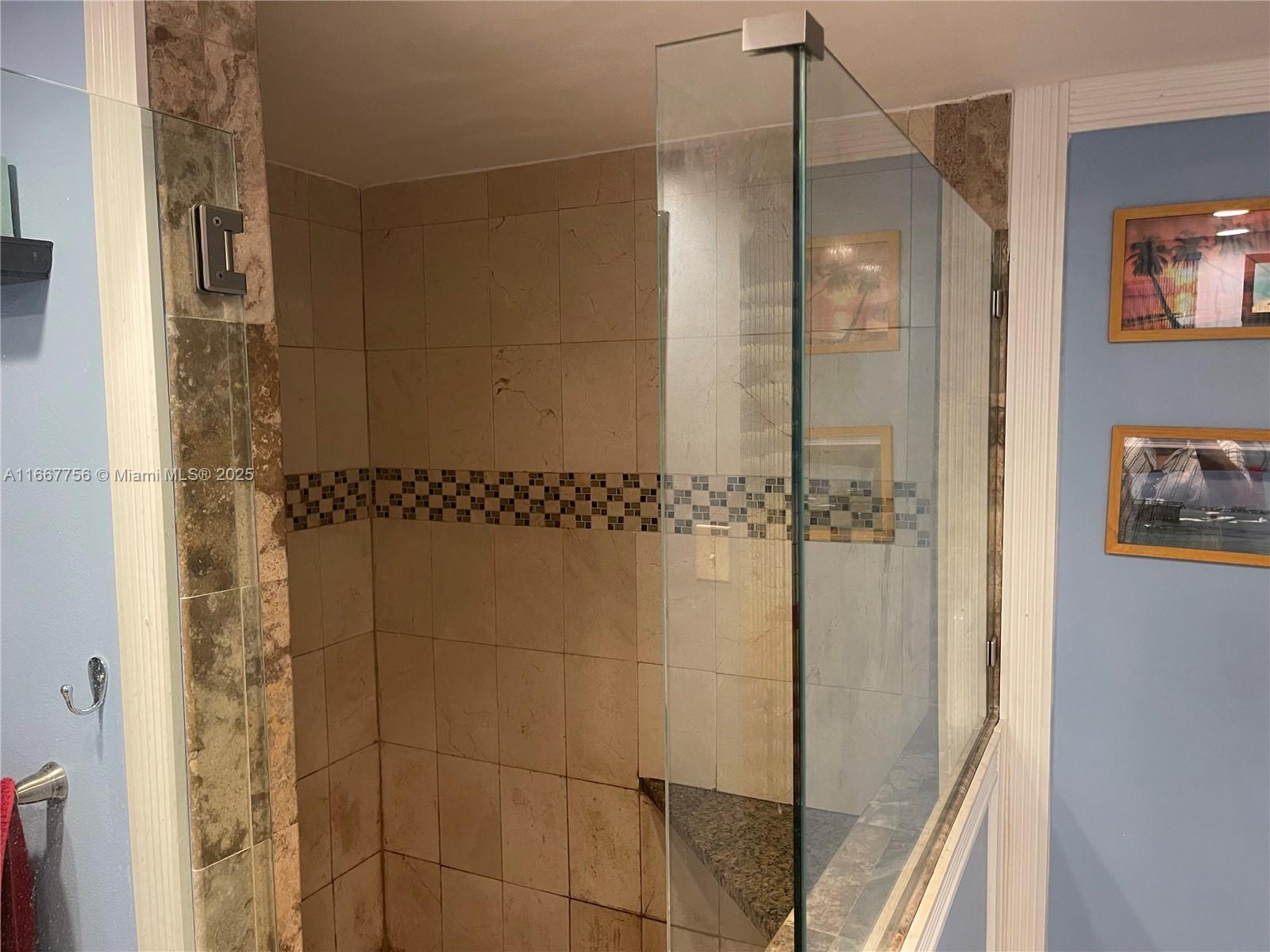 FIFITH MOORINGS CONDO - Residential