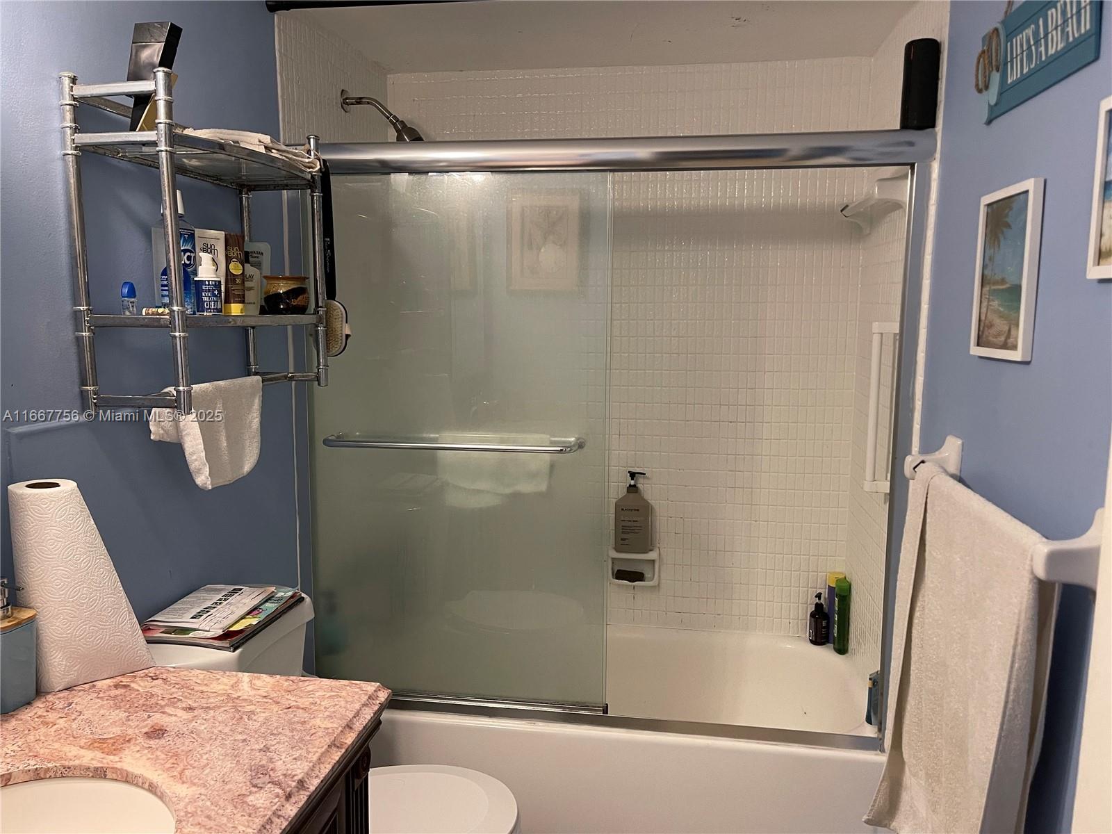 FIFITH MOORINGS CONDO - Residential