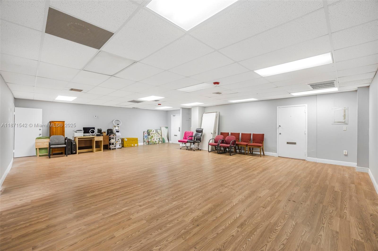 540 NW 165th St Rd #111