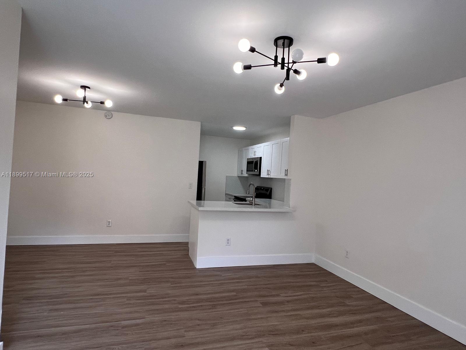 LAGO GRANDE TWO CONDO - Residential