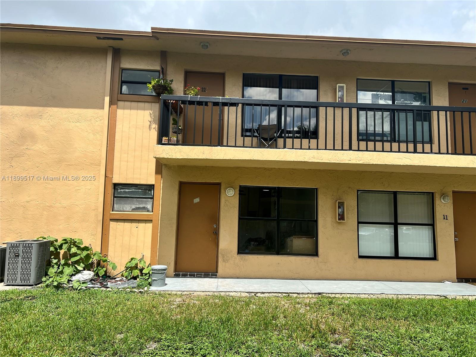 LAGO GRANDE TWO CONDO - Residential