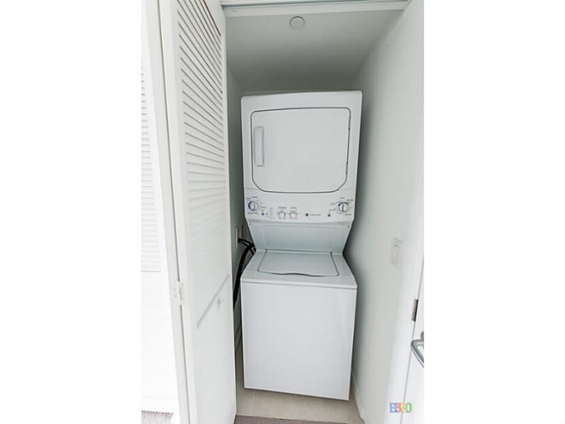 MY BRICKELL - Residential Lease