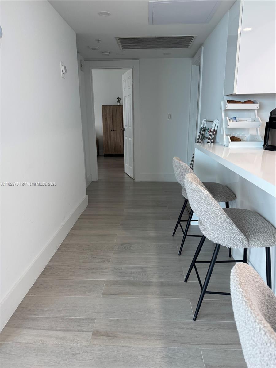 WAVE CONDO - Residential Lease