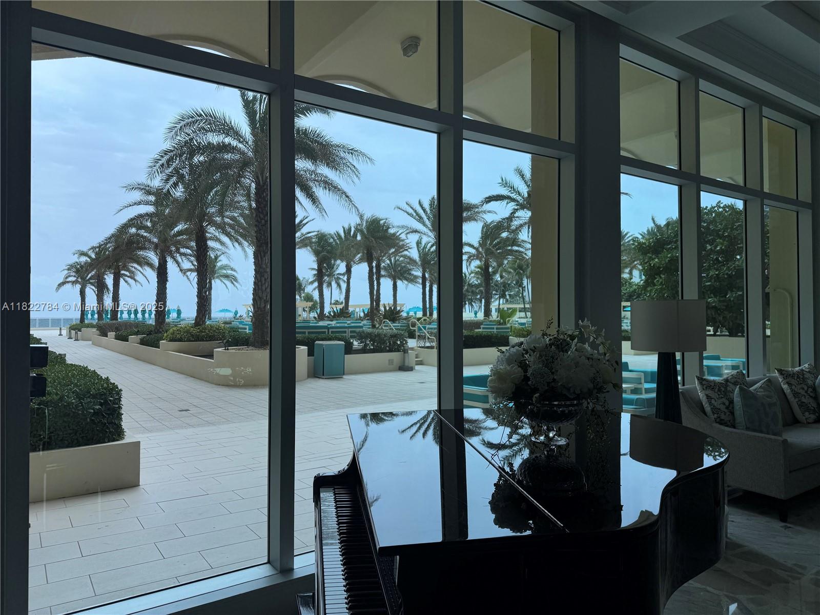 WAVE CONDO - Residential Lease