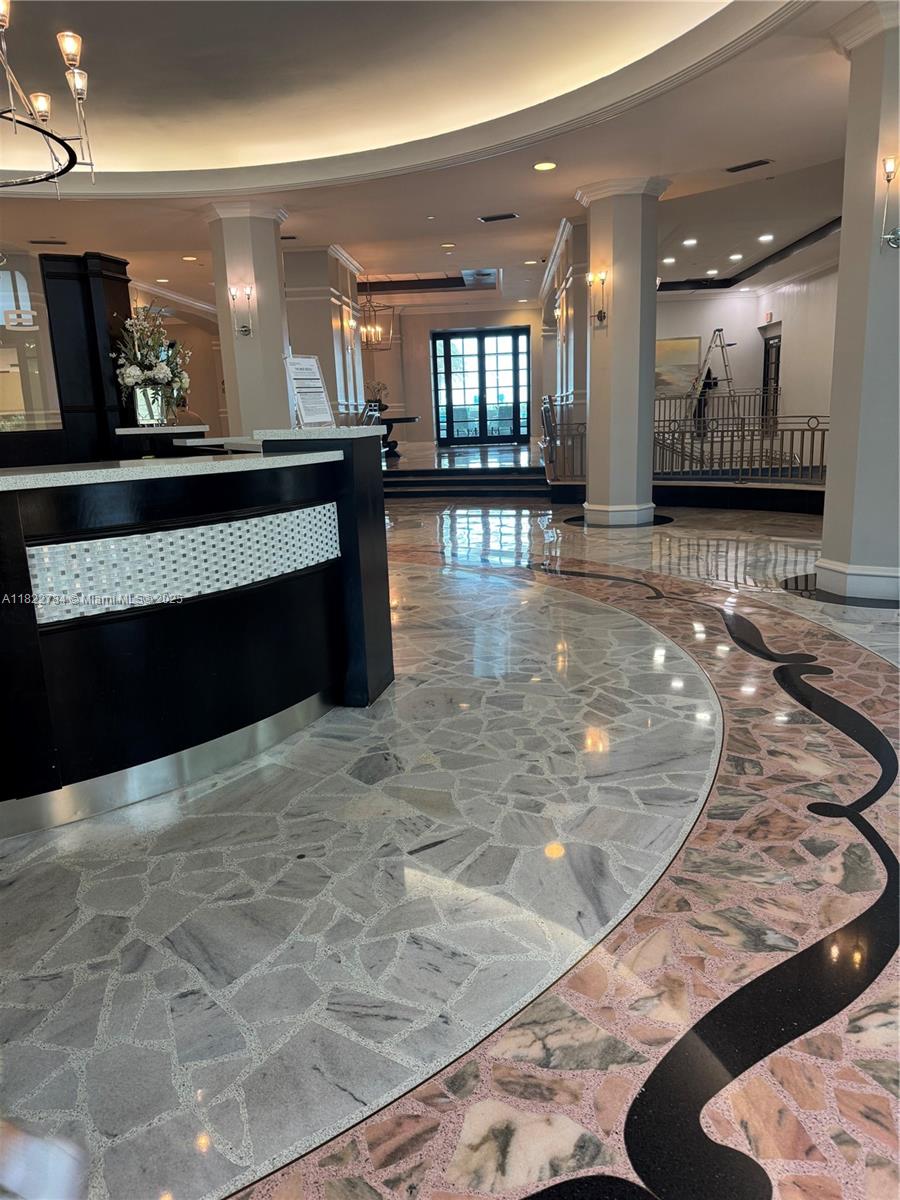 WAVE CONDO - Residential Lease