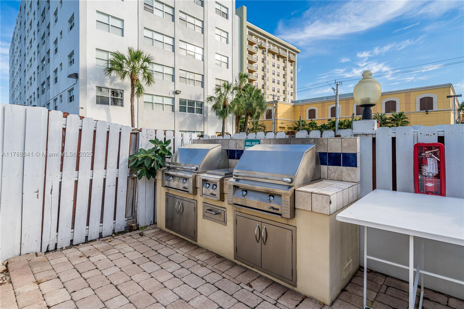 HORIZON HOUSE CONDO - Residential Lease