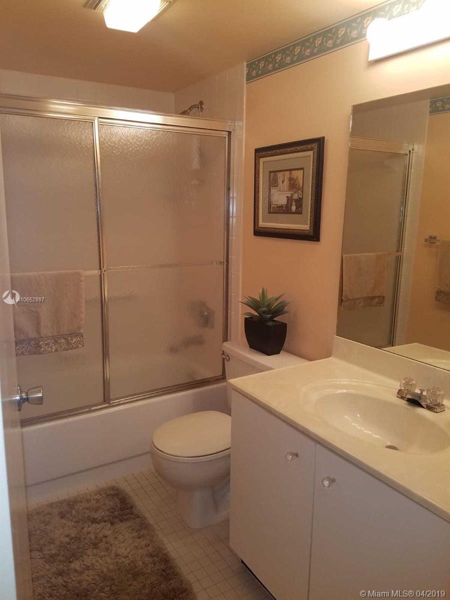 HAWTHORNE AT CENTURY VILL - Residential