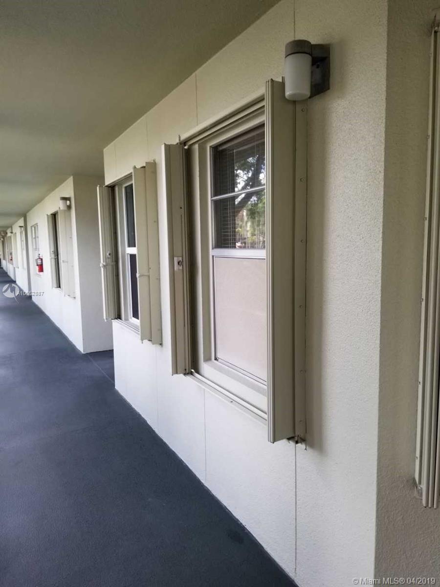 HAWTHORNE AT CENTURY VILL - Residential