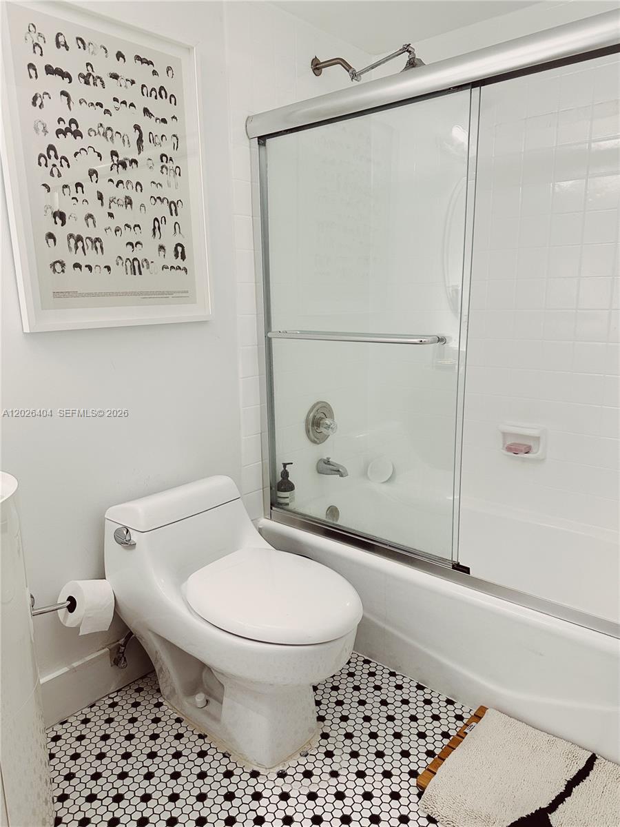 BRICKELL FOREST CONDO - Residential