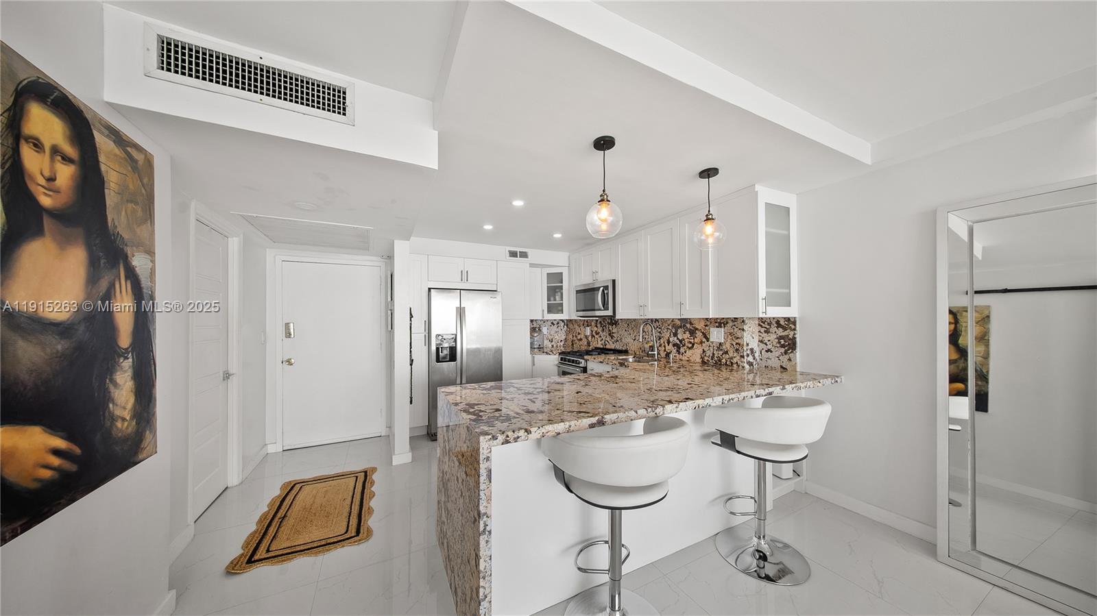 PARKER PLAZA CONDO ESTATE - Residential Lease