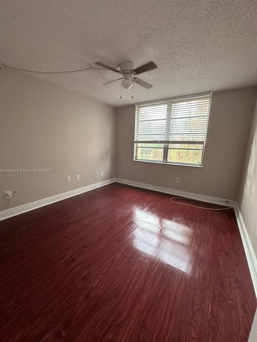 FOXCROFT APTS INC CONDO - Residential