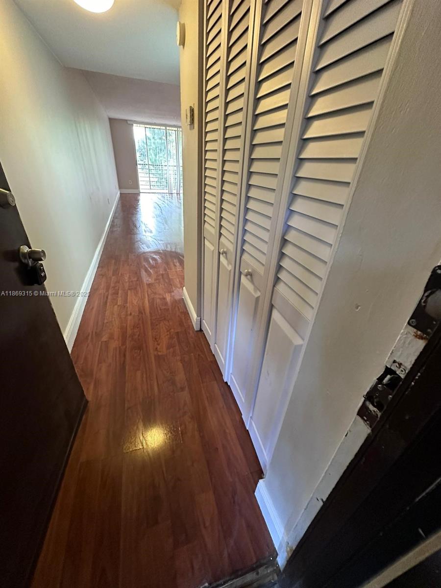 3390 Foxcroft Rd C212