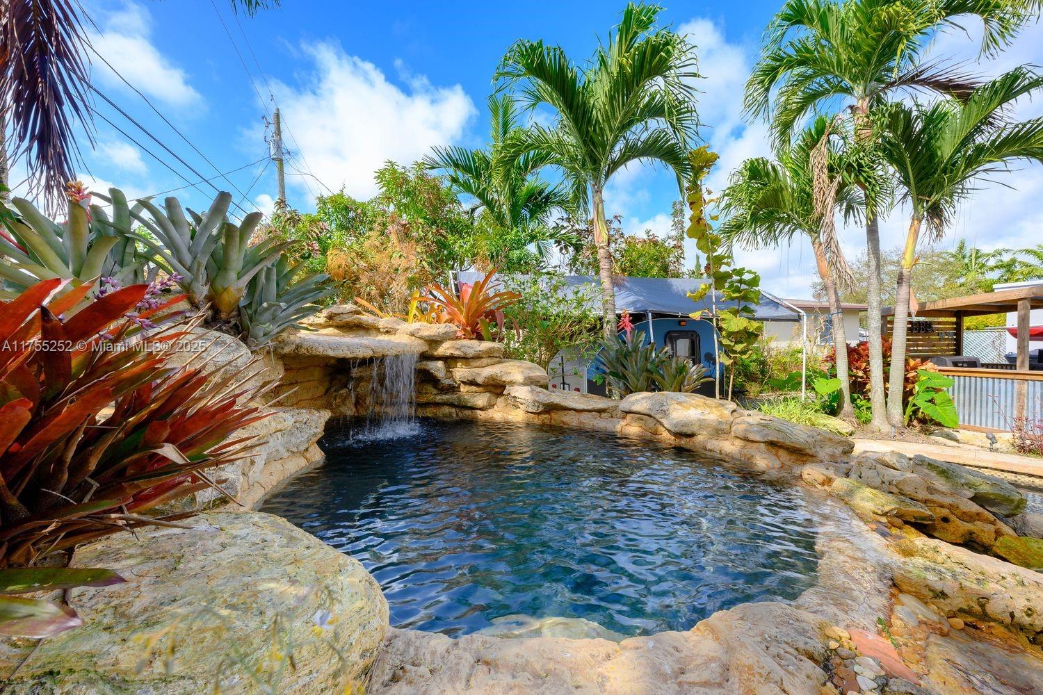 Property for Sale at 10110 Haitian Dr, Cutler Bay, Miami-Dade County, Florida - Bedrooms: 3 
Bathrooms: 2  - $599,900