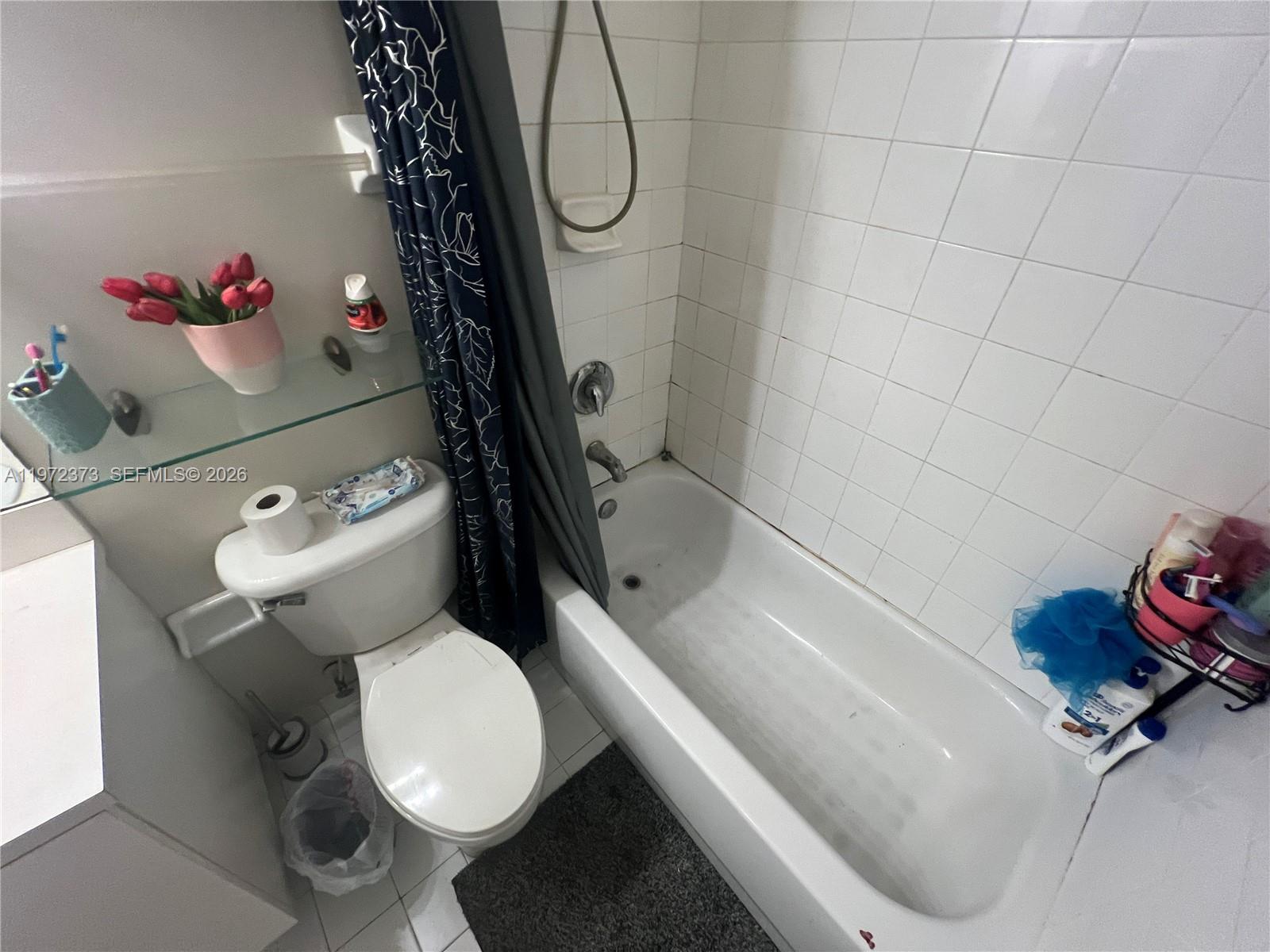 MOWRY VILLAS - Residential