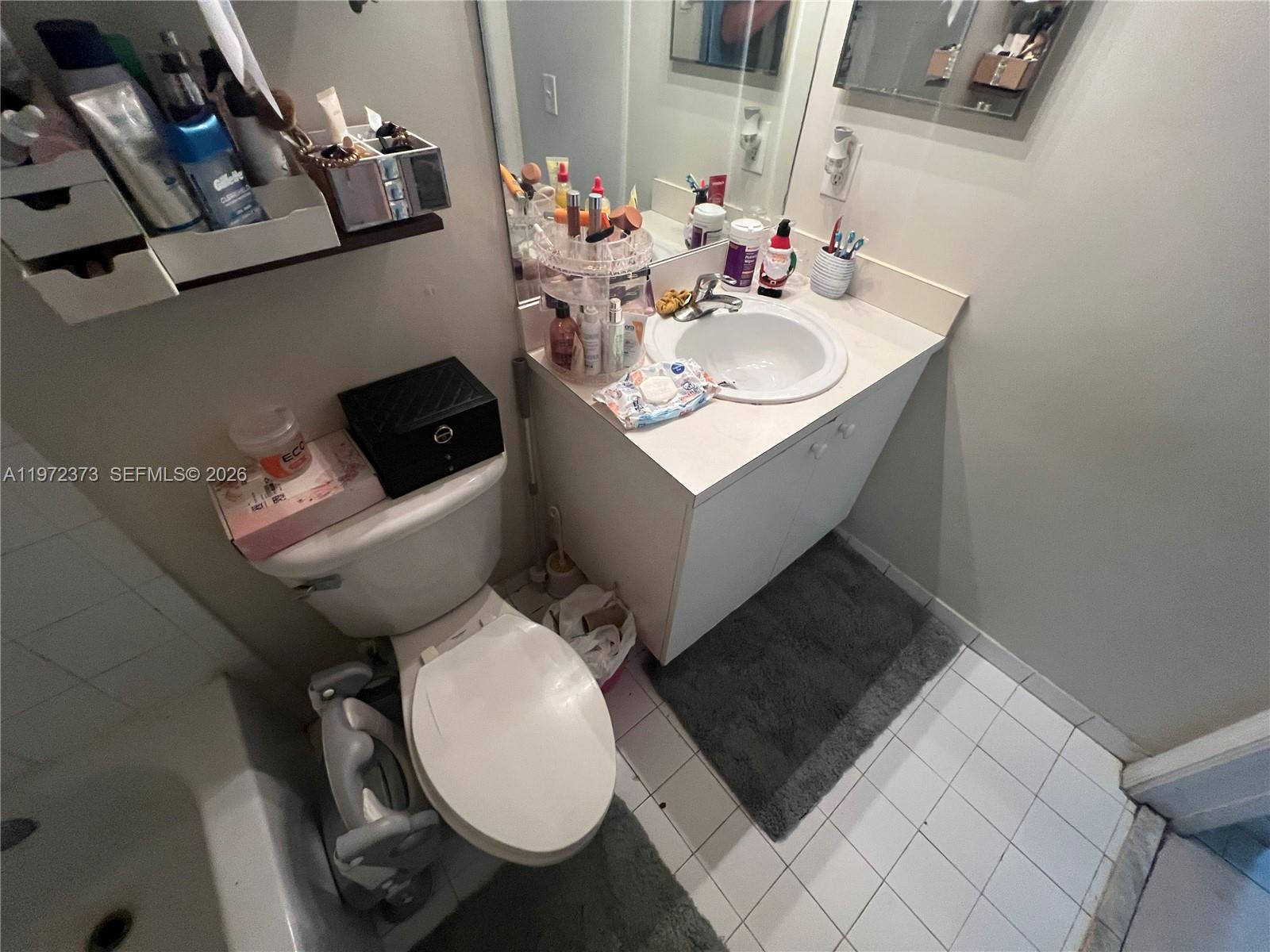 MOWRY VILLAS - Residential