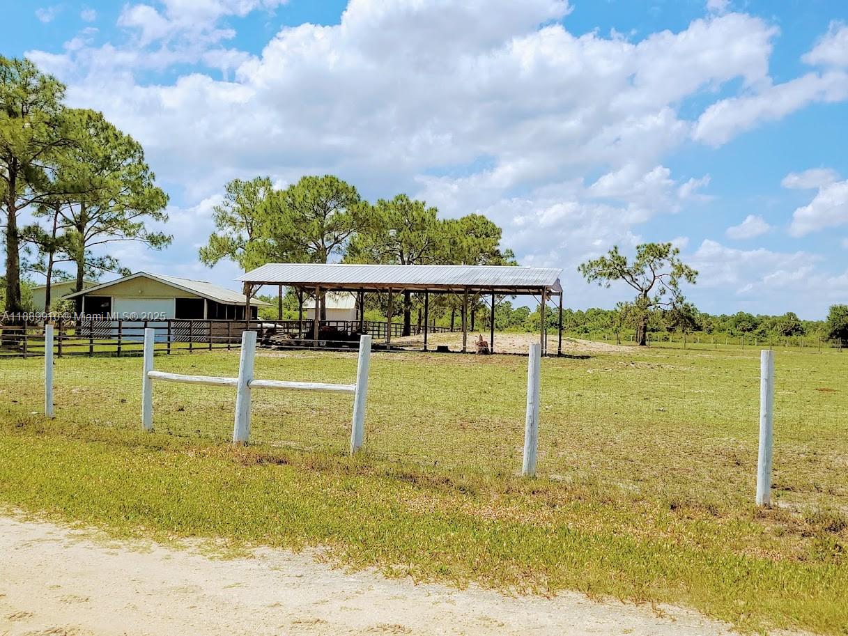 Pioneer Plantation - Residential
