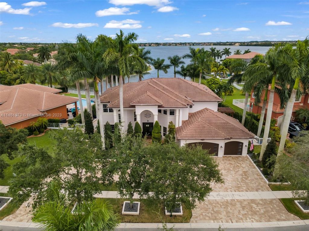 Photo of 4137 SW 195th Ter, Miramar, FL 33029 (MLS # A11451673)