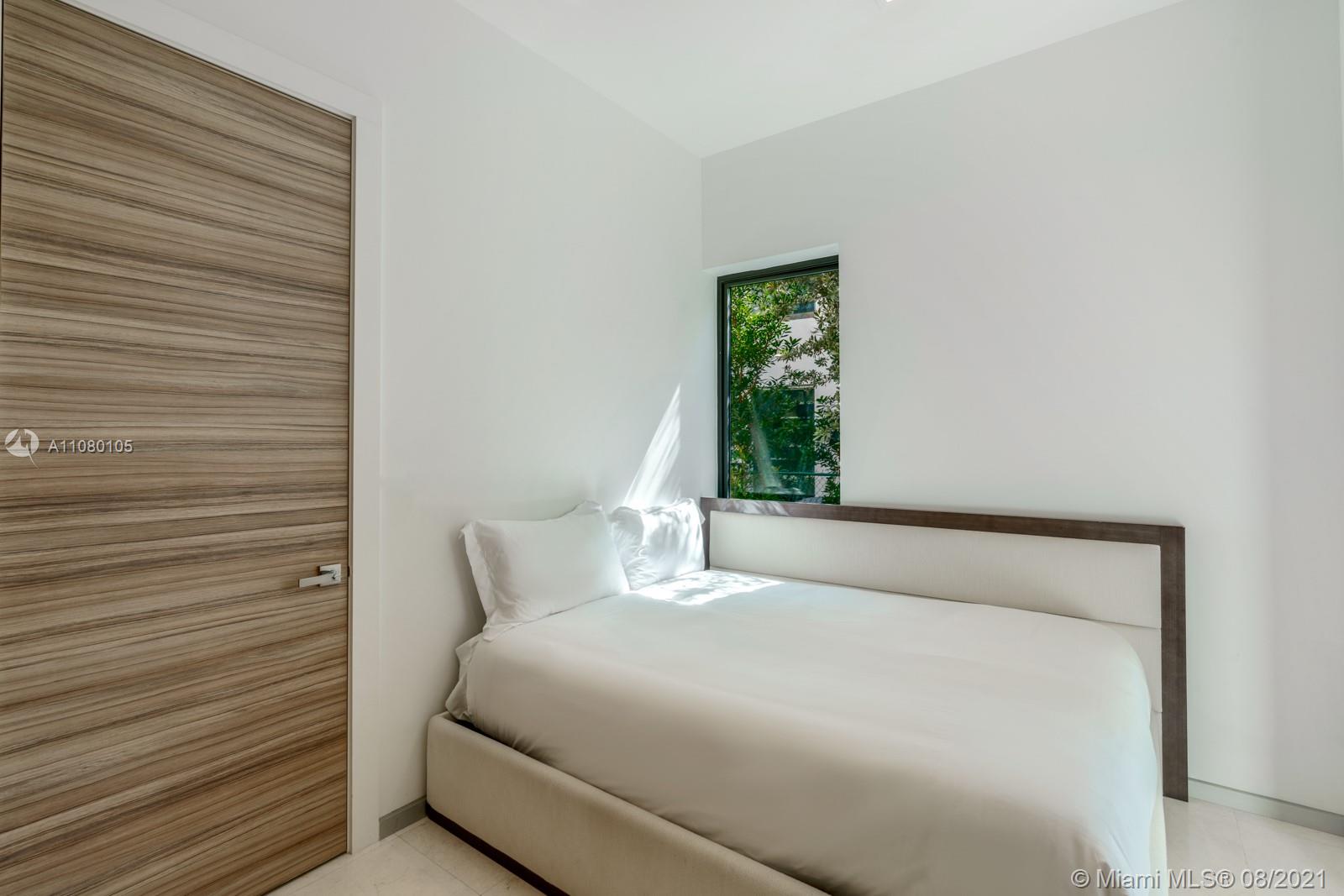 EASTERN SHORES 1ST ADDN - Residential