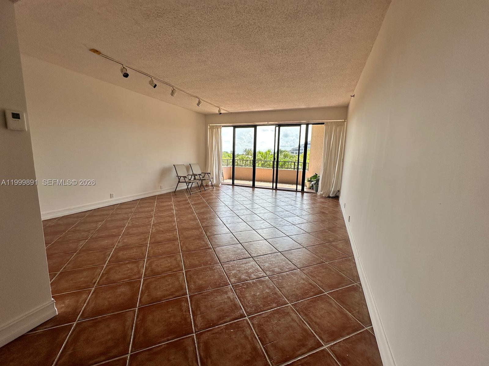 KEY COLONY NO 1 - Residential Lease