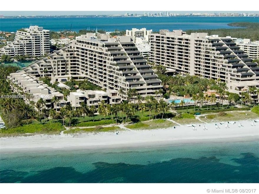 DESIRABLE KEY COLONY WATERFRONT COMPLEX ON KEY BISCAYNE! LARGE 1BD/1.5 BATH LOCATED IN OCEAN-FRONT TIDEMARK BUILDING. SPACIOUS UNIT OFFERS OPEN PATIO WITH LUSH, TREE-TOP VIEW FACING WEST, EAT-IN KITCHEN WITH LARGE PANTRY/STORAGE & PASS THRU TO LIVING AREA. CERAMIC TILE IN SOCIAL AREAS & NEUTRAL CARPET IN BEDROOM. MASTER SUITE WITH GENEROUS CLOSET SPACE, INCLUDING LARGE WALK-IN CLOSET AND EN-SUITE BATH W/BIDET. ADDITIONAL POWDER ROOM FOR GUESTS! COMPLEX OFFERS OCEAN-FRONT POOL W/FOOD & BEVERAGE GAZEBO & BEACH ACCESS! 24-HR SECURITY W/GATED FRONT ENTRANCE & ATTENDED LOBBY, CONVENIENCE CENTER W/DELI, TENNIS CENTER, OLYMPIC POOL, ASSIGNED GARAGE PARKING, ON-SITE MANAGEMENT & TROPICAL GROUNDS
Available JUNE 15th 2026