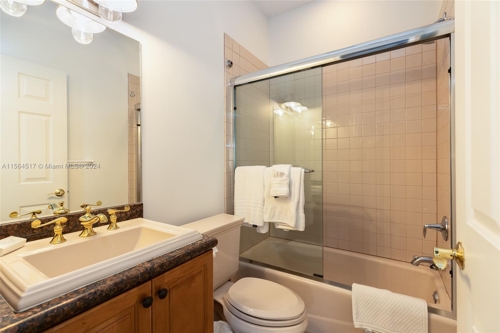 VENETIAN SHORES NO 3 - Residential