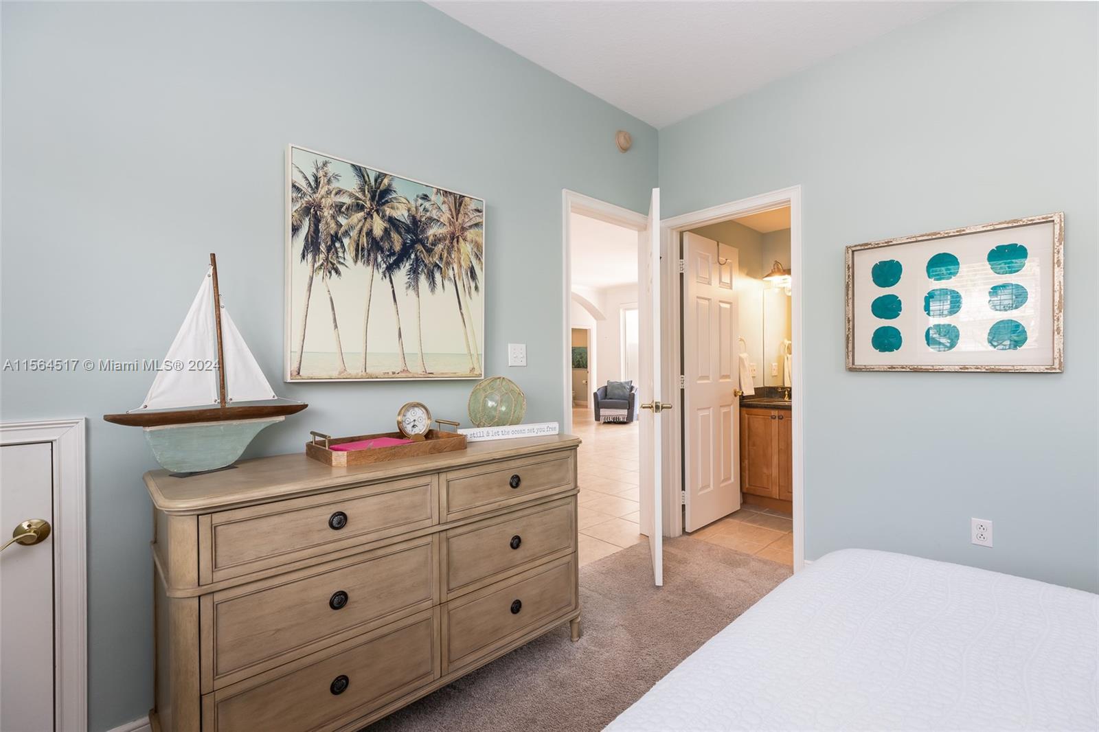 VENETIAN SHORES NO 3 - Residential