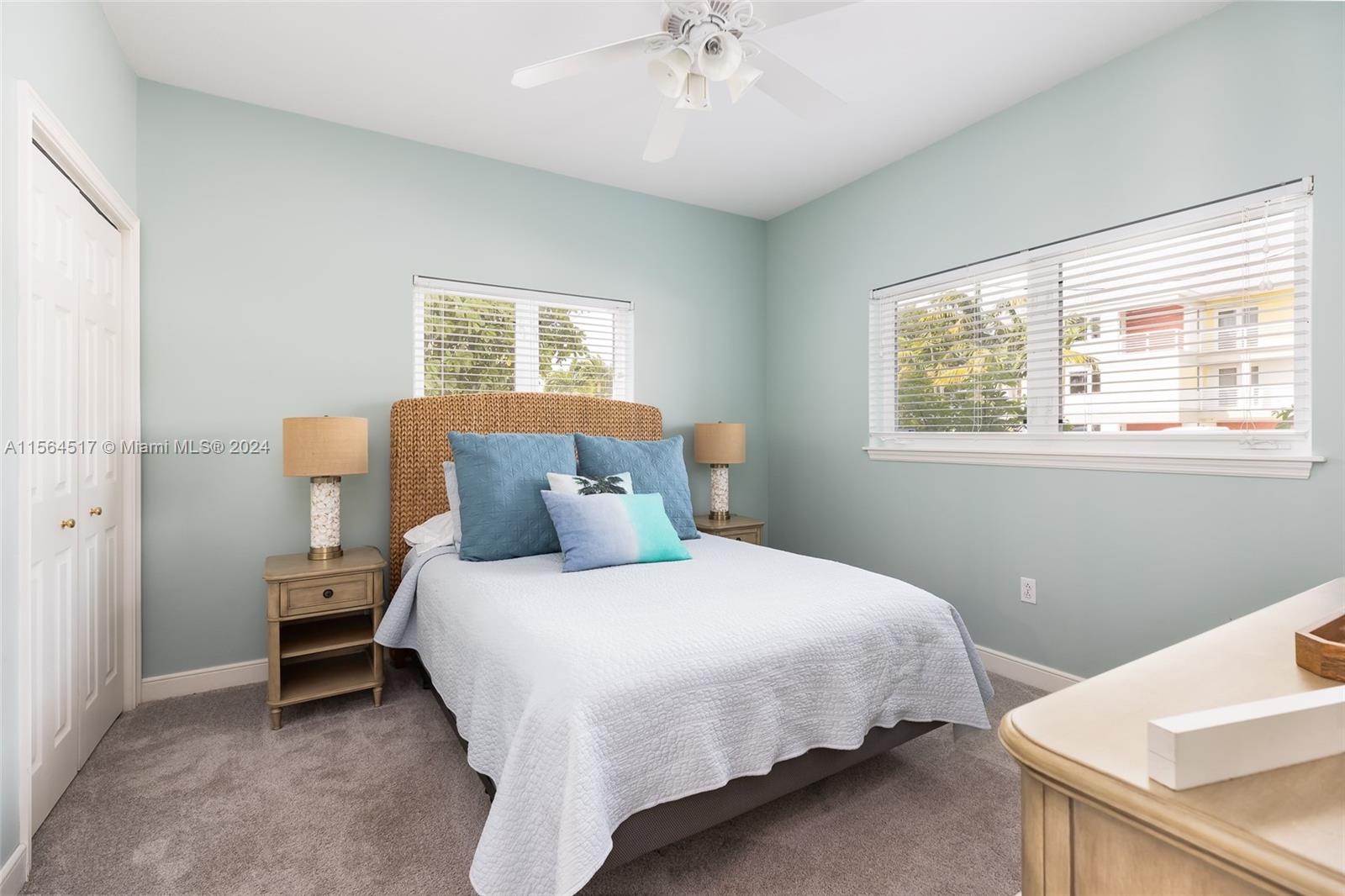 VENETIAN SHORES NO 3 - Residential