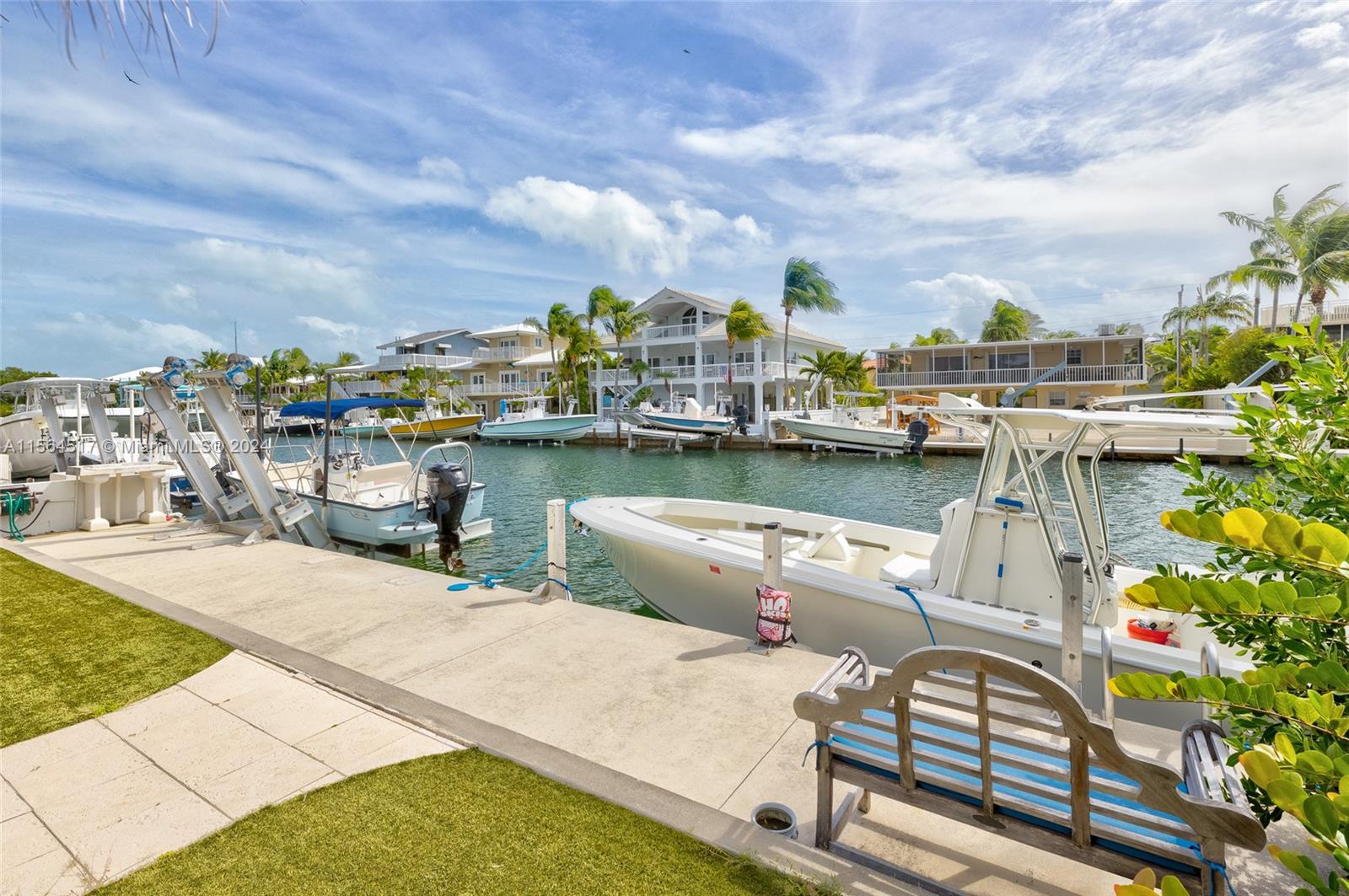 VENETIAN SHORES NO 3 - Residential