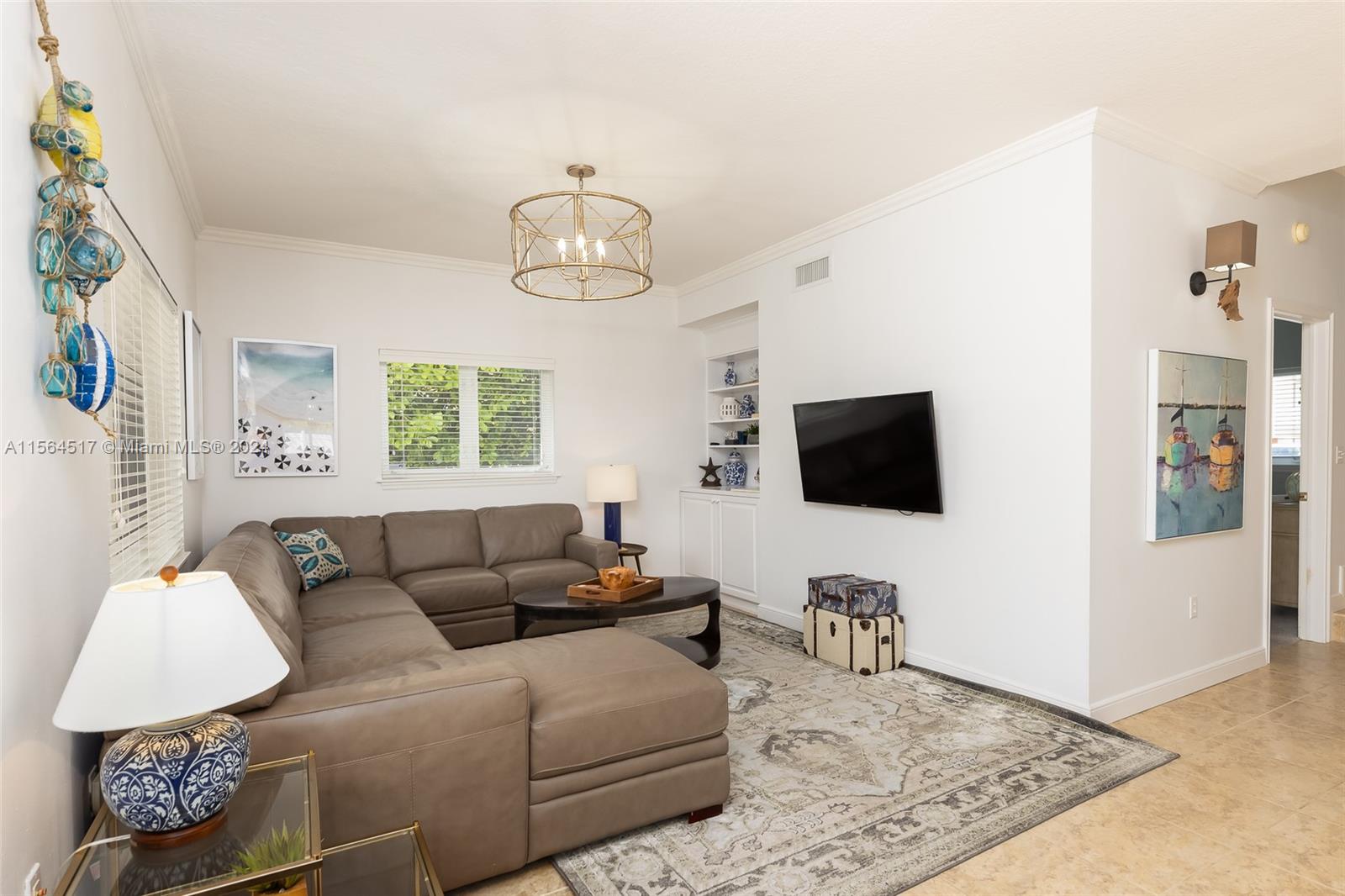 VENETIAN SHORES NO 3 - Residential