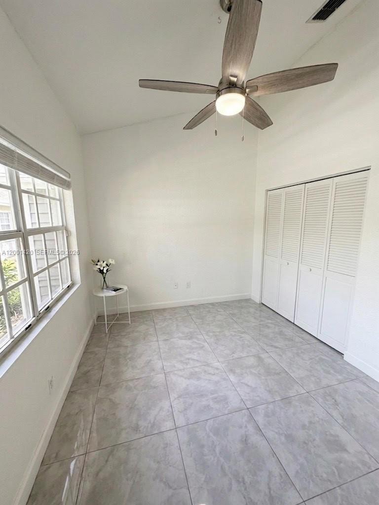 NORTH LAUDERDALE ESTATES - Residential Lease