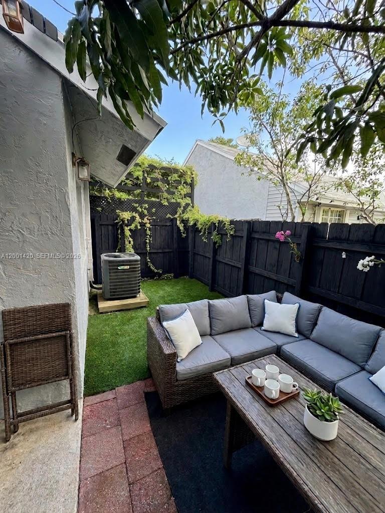 NORTH LAUDERDALE ESTATES - Residential Lease