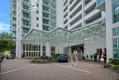 BRICKELL ON THE RIVER N T - Residential Lease