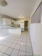 Rental Property at 9760 Sw 184th St 1E, Cutler Bay, Miami-Dade County, Florida - Bedrooms: 1 
Bathrooms: 1  - $1,600 MO.