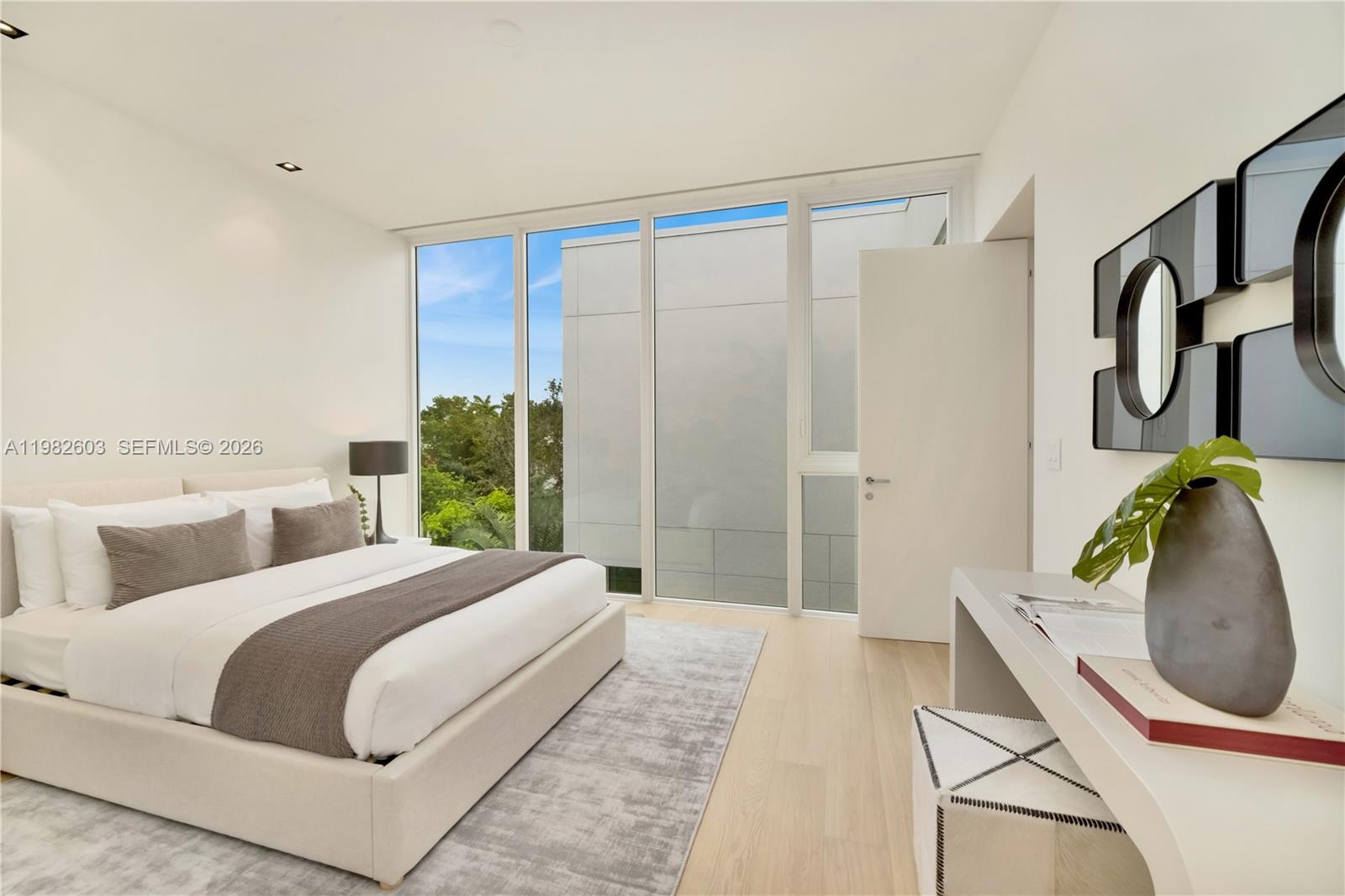 4701 NORTH MERIDIAN CONDO - Residential