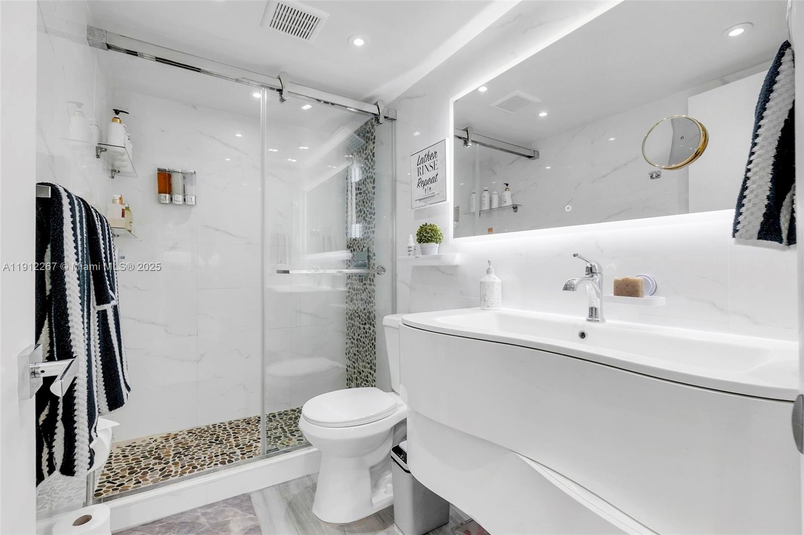 BOCA TOWERS CONDO PORTION - Residential