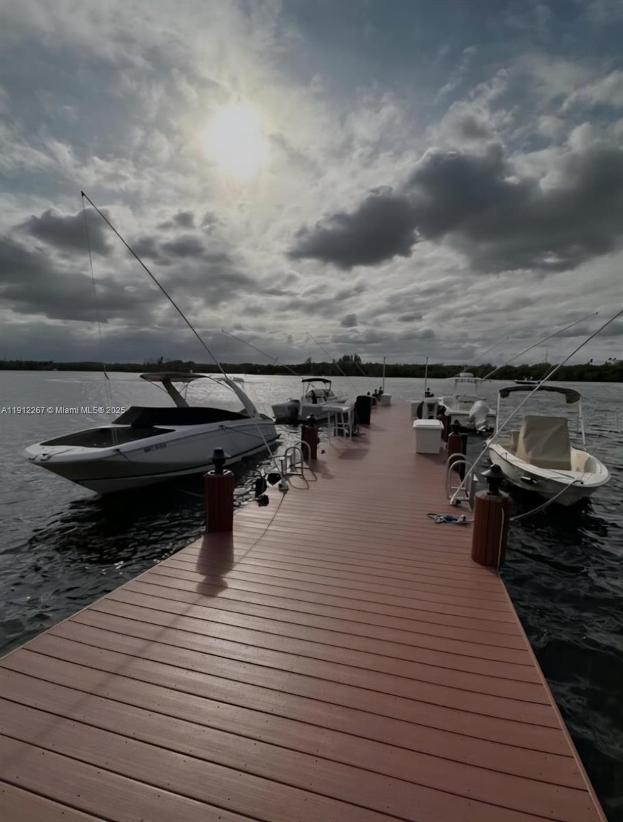 BOCA TOWERS CONDO PORTION - Residential