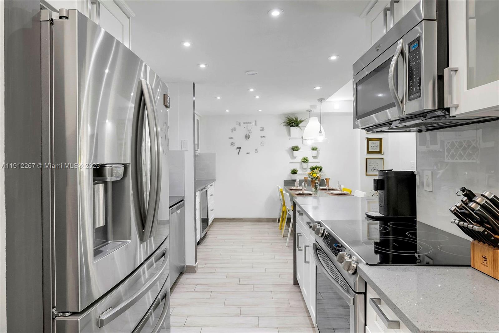 BOCA TOWERS CONDO PORTION - Residential