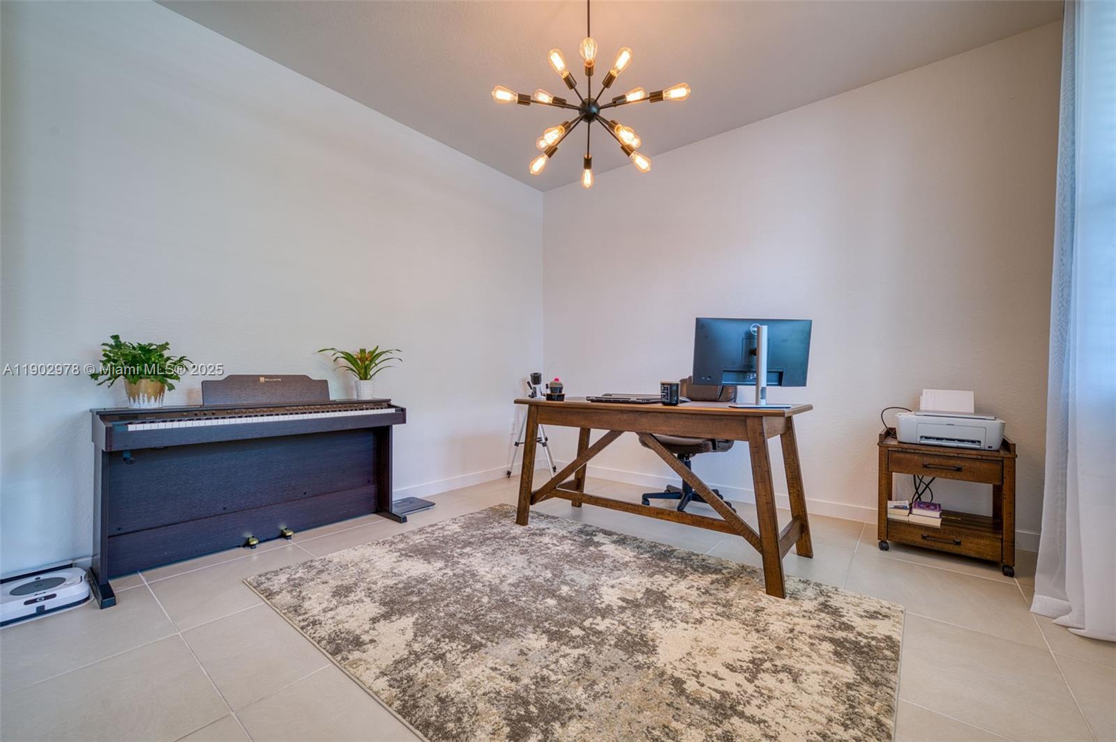 DIXIE HEIGHTS - Residential