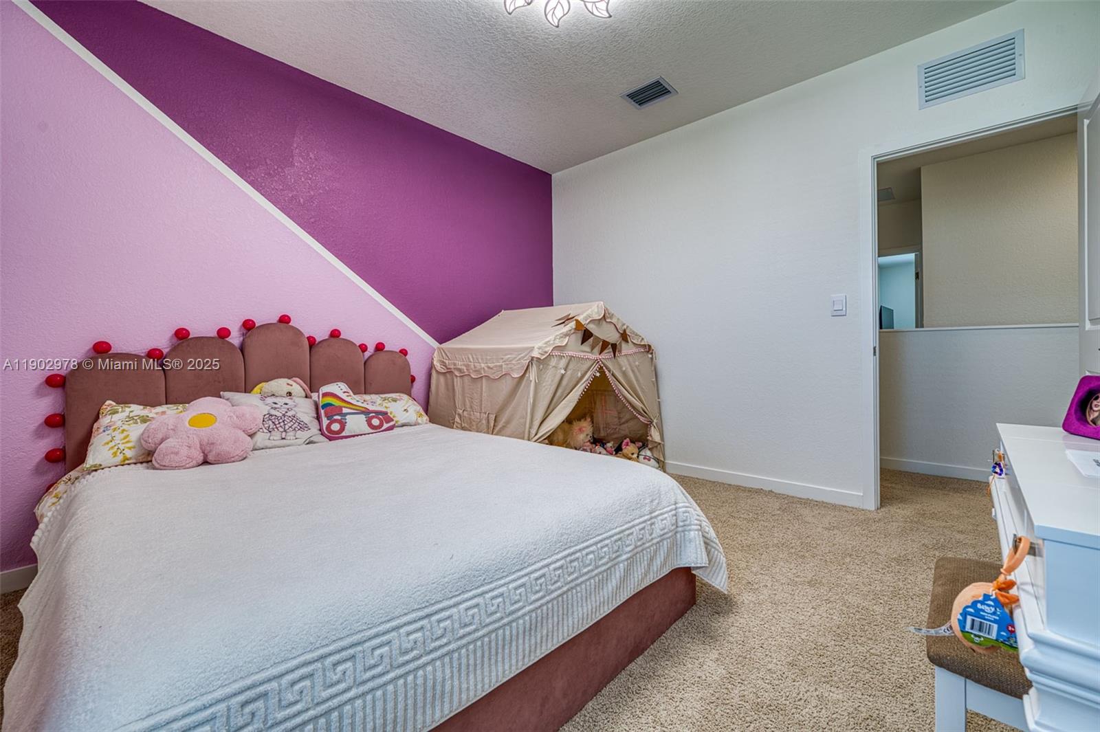 DIXIE HEIGHTS - Residential